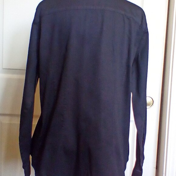 APT 9 Top - Picture 2 of 6